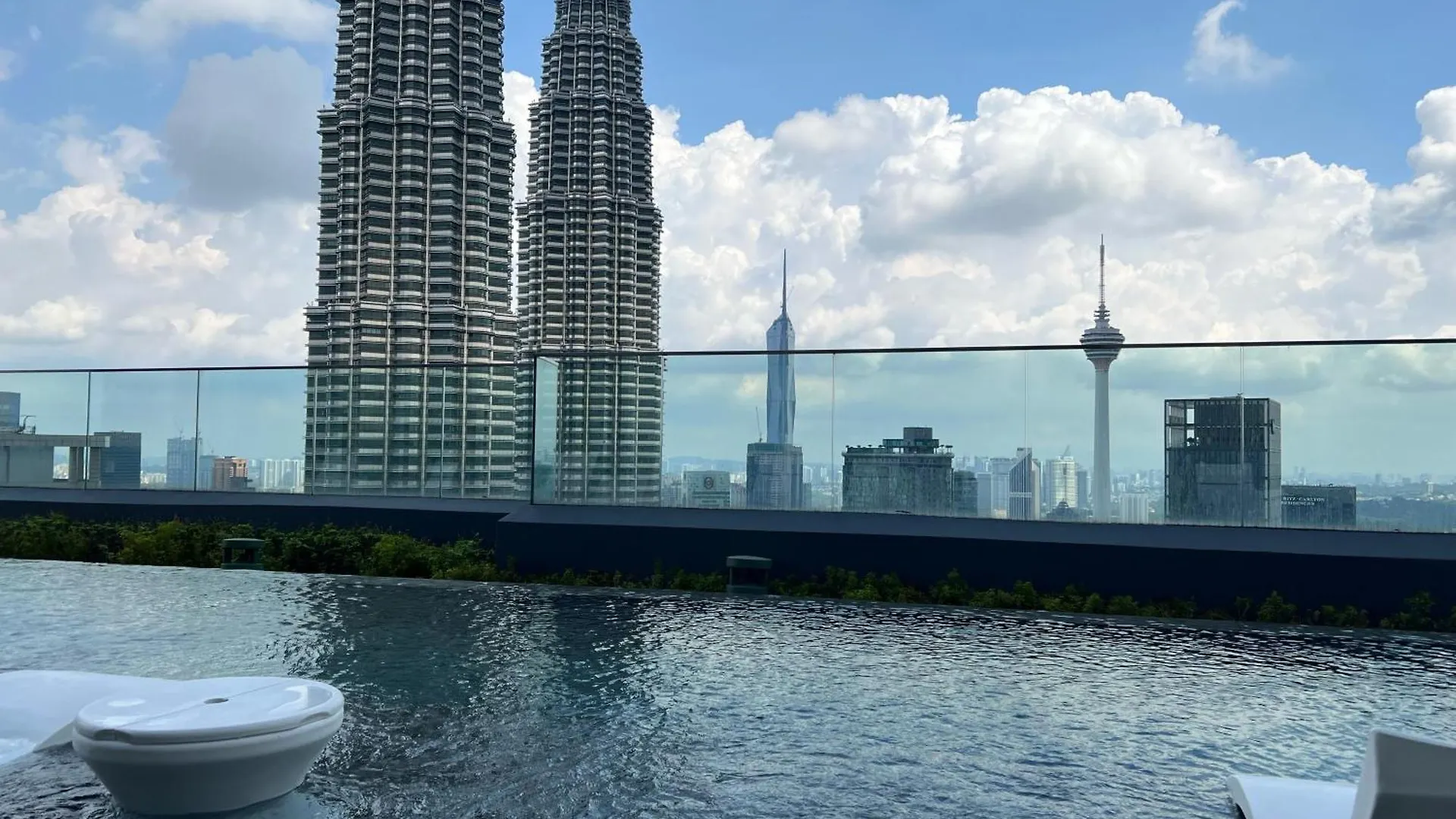 Appartamento Star At Klcc By Eae Kuala Lumpur